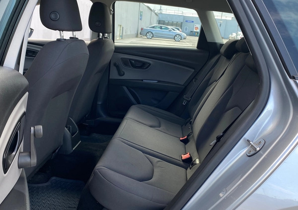 Seat Leon cena 34500 przebieg: 164252, rok produkcji 2018 z Kraków małe 667
